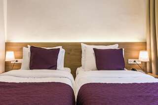 Курортные отели Sairme Hotels & Resorts Саирме Двухместный номер с 2 отдельными кроватями и видом на реку-2